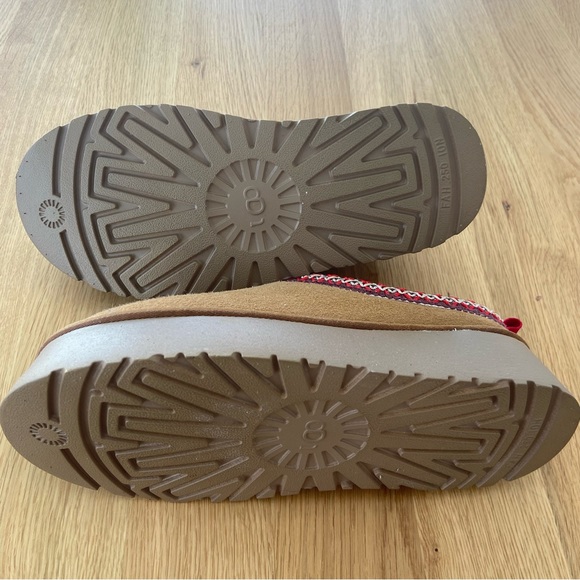 Platform Mocassins - Picture 5 of 5